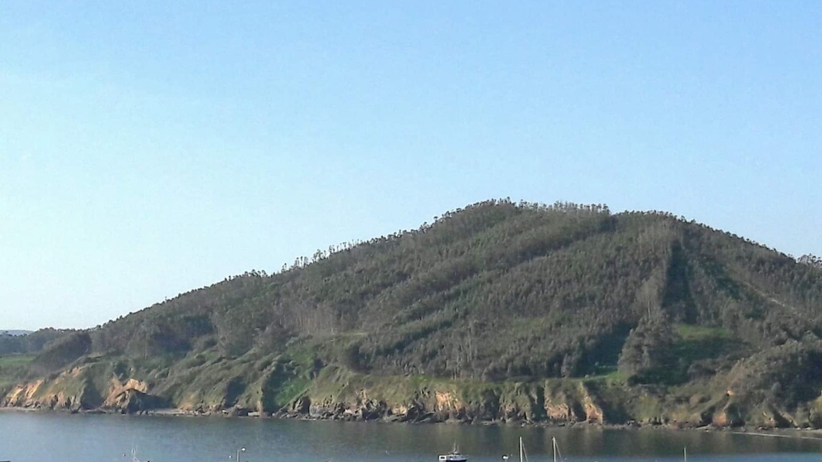 Carino Apartment | VIEWS TO THE SEA AND IN THE FIRST LINE OF THE BEACH