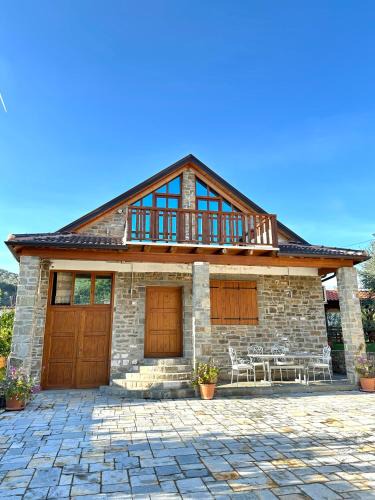 Berat Villa | Vila Ramaj