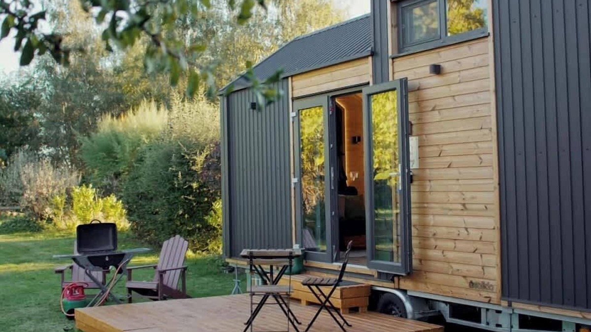 Great Horkesley House | Vilasini Hut by Tiny Away