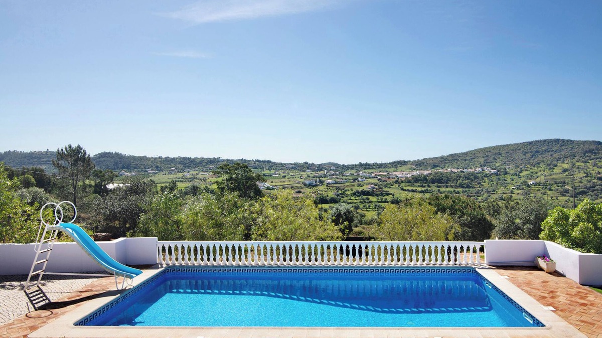 Sao Bartolomeu de Messines Villa | Villa 'Casa Noah' with Private Pool, Wi-Fi and Air Conditioning