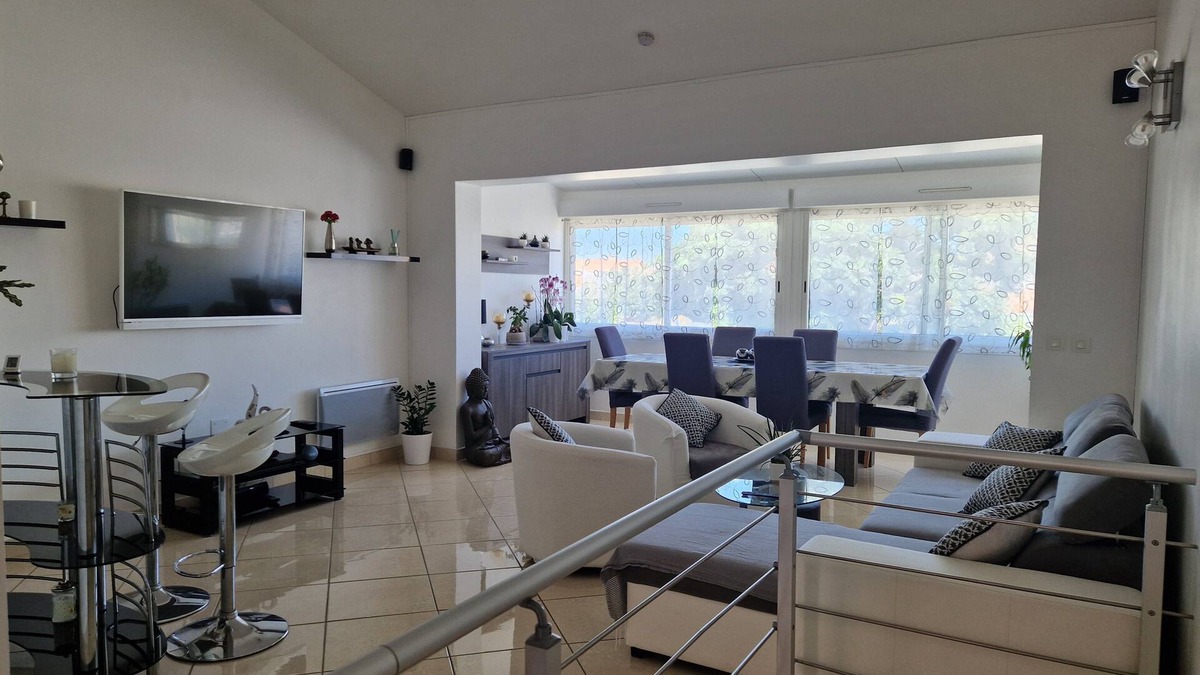 Sainte-Marie-Plage House | ✨Villa 100m² any comfort with 100m of the beach 🏖️ (clim,WIFI, parental continuation.)