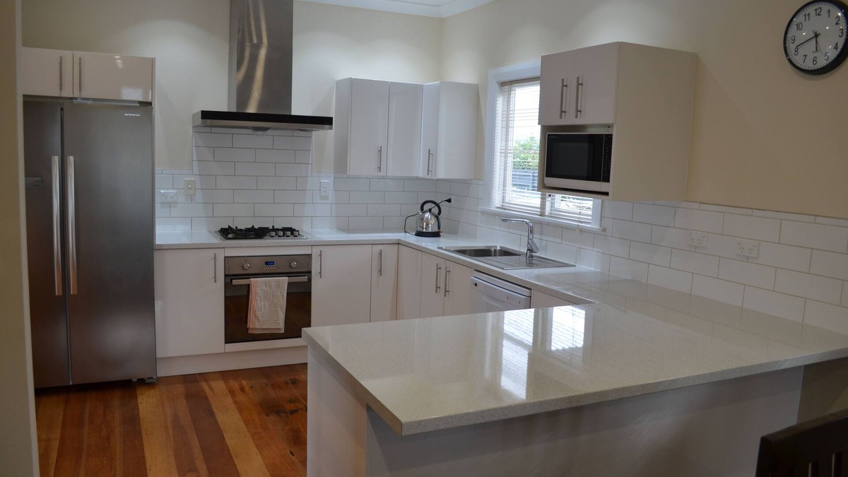 Solway House | Villa 185- New- Central Masterton- Free WiFi