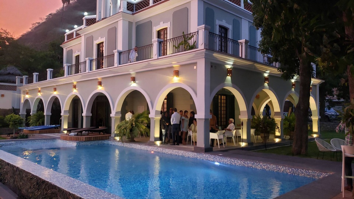 Lourdes Hotel | Villa 1927 Arthotel Boutique