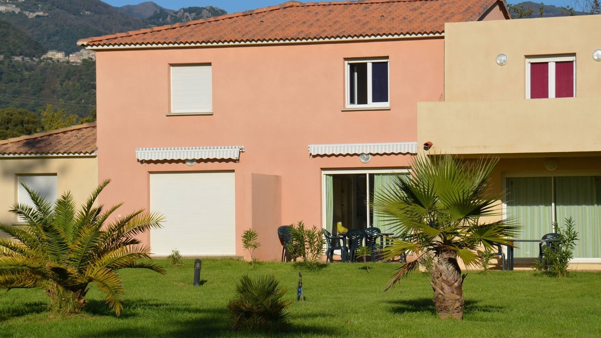 Santa-Maria-Poggio Villa | Villa 3 * 62m², 2Bedroom, Closed Residence, Swimming pools, Wi-fi, Parking, Calm 800m Sea