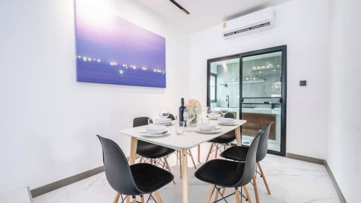 North Pattaya Villa | Villa 35 Wongamat 4 BR, 300m from BEACH