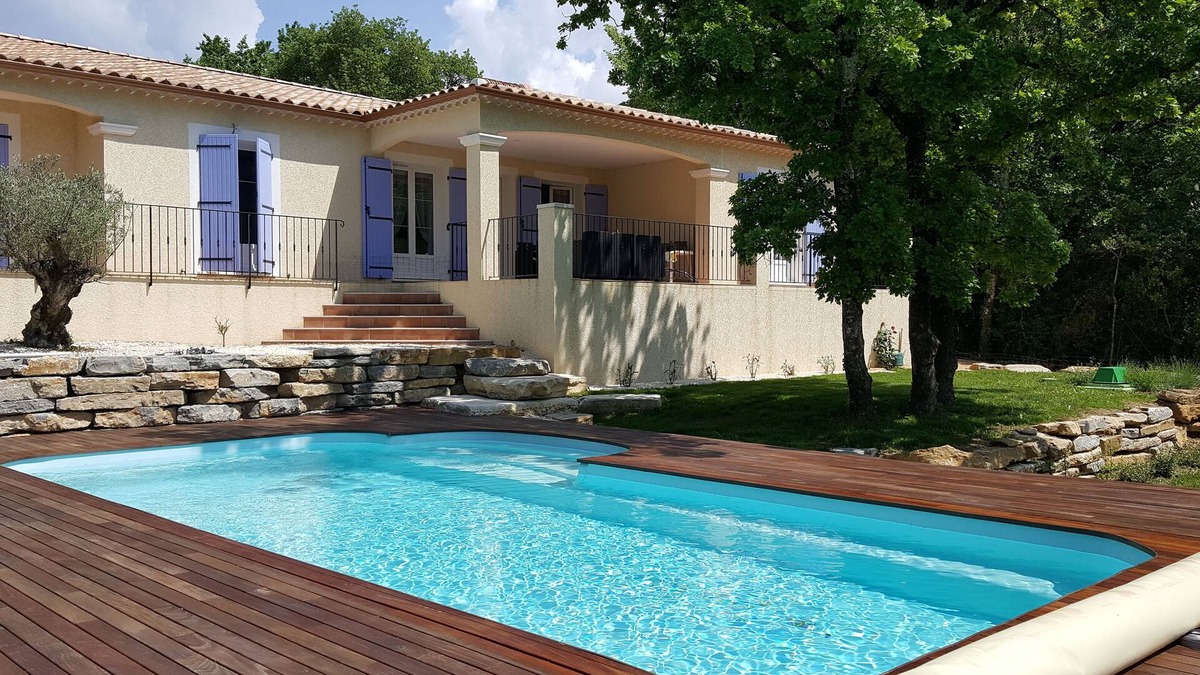 Mons Villa | Villa 3sdb 9 Pers Piscine Jacuzzi