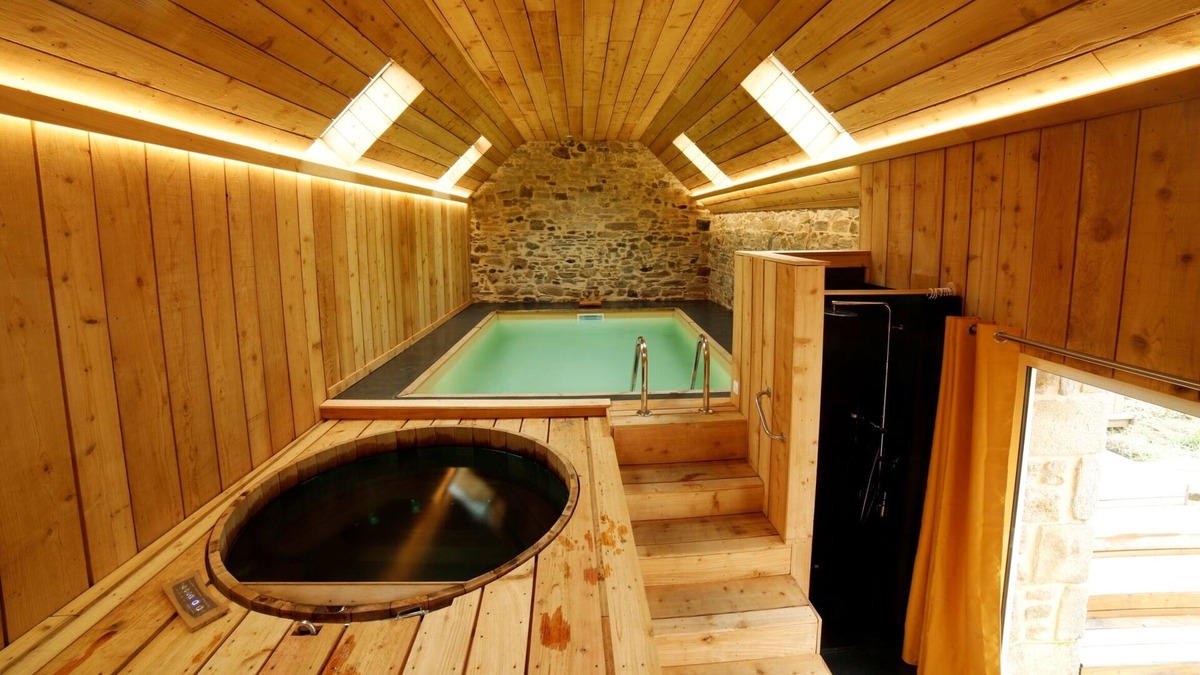 Peumerit Villa | Villa 4 Etoiles Avec Piscine Intérieur Chauffée et SPA