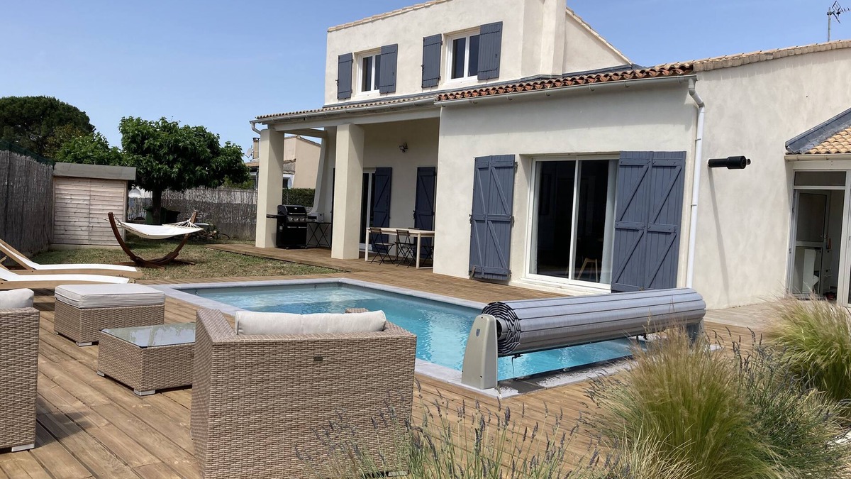 Sorgues Villa | Villa 4 persons with swimming pool near Châteauneuf-duPape and Avignon