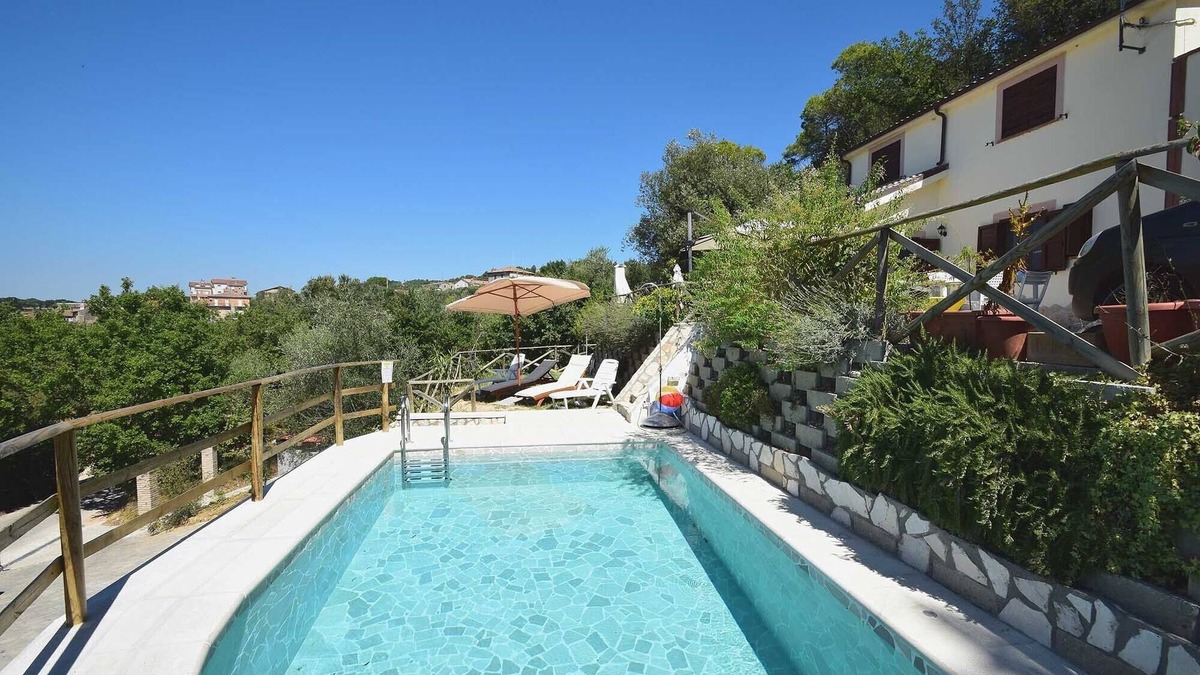 Schifanoia Villa | Villa -50 Min From Rome, Amazing View & Comfort