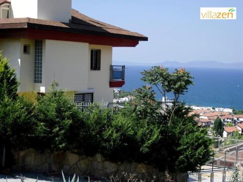 Kusadasi Villa | Villa 6 Rooms 1 Living Room Magnificent Sea View Kuşadası