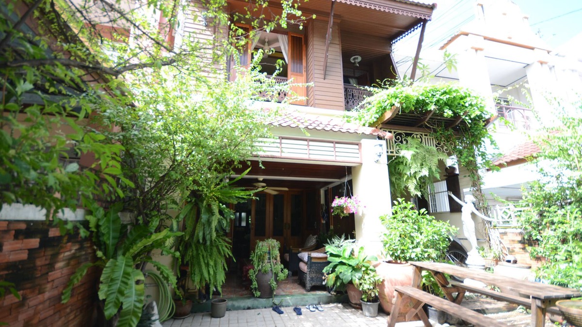 Anusawari House | Villa 91 Guesthouse