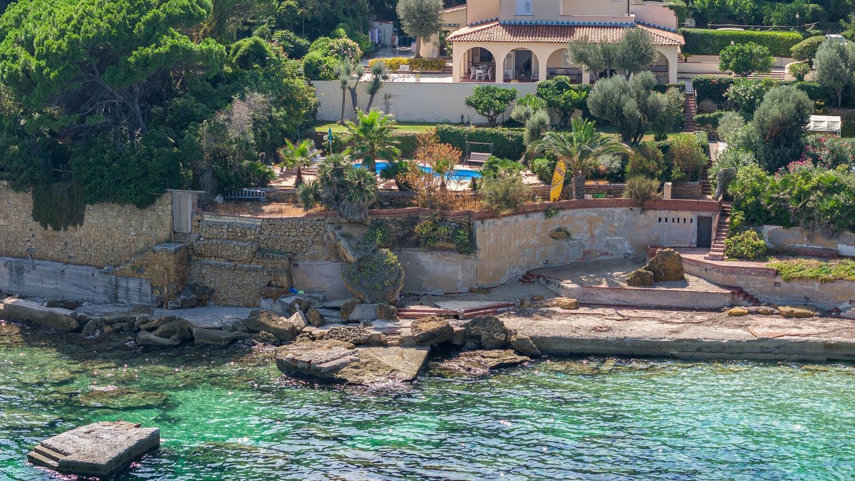 Santa Flavia Villa | Villa Acquamarina with pool on the sea
