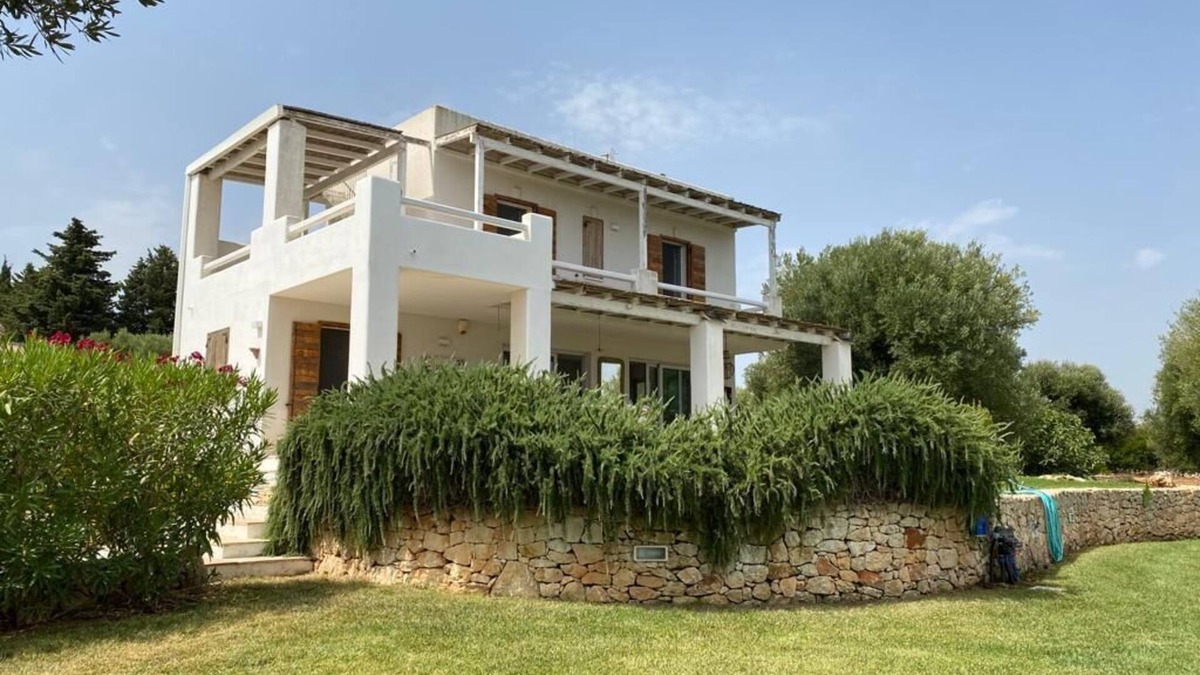 Carovigno Villa | Villa Agosto, attractive villa with sea view, pool, air conditioning
