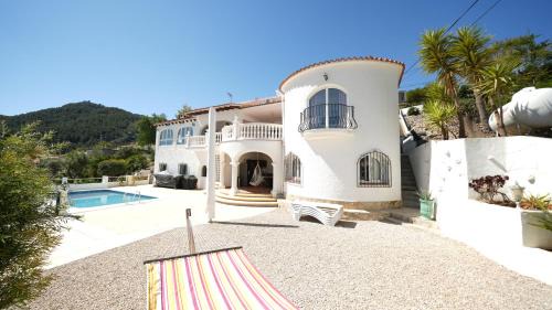 Orba Villa | Villa Aguila