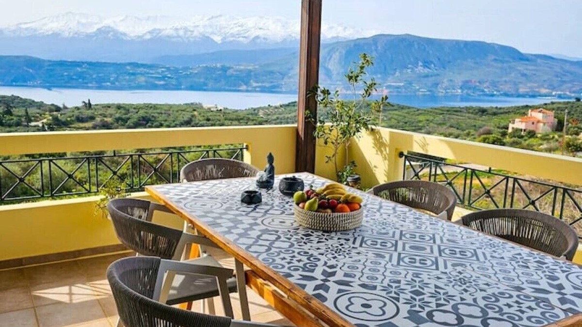 Gortyna Villa | Villa Aitheras