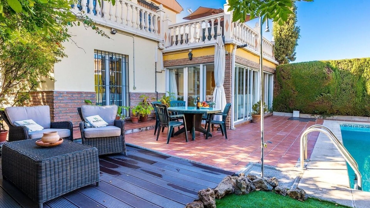 La Zubia Villa | Villa Albaida La Zubia by Ruralidays