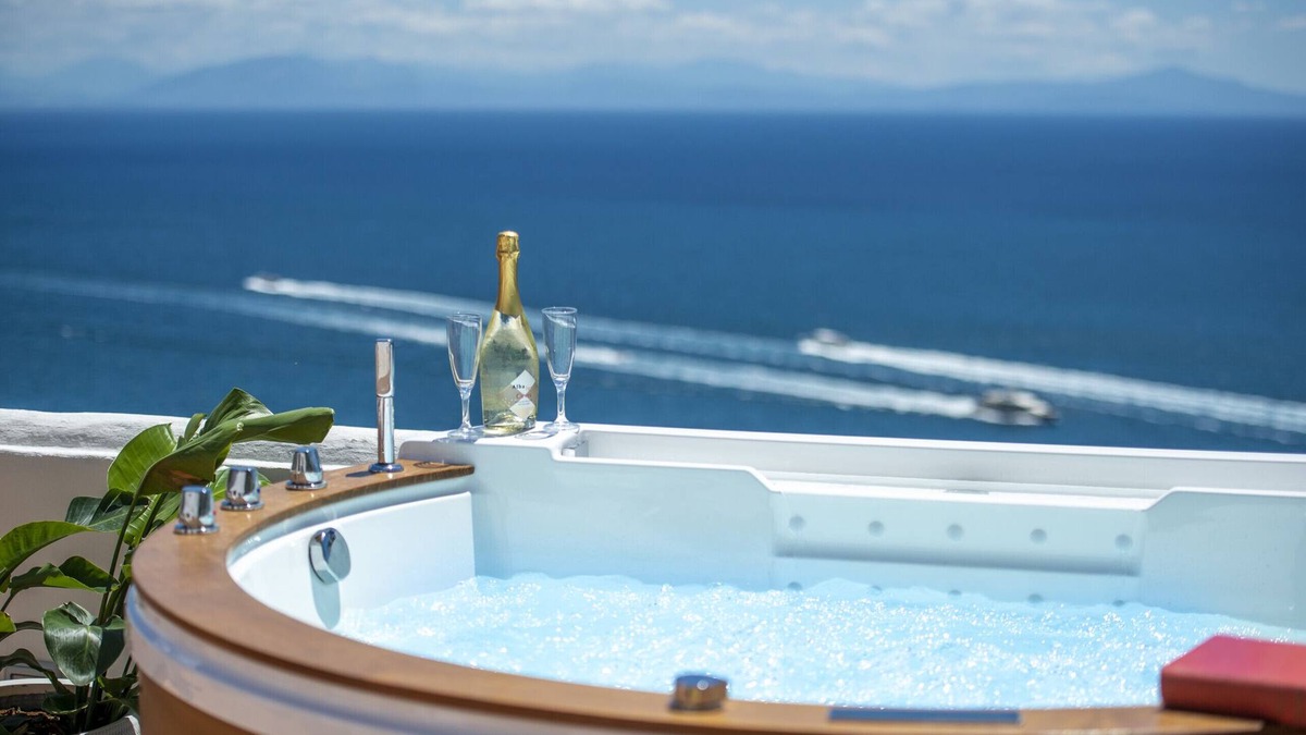 Praiano Villa | Villa Albatros - Stunning 2 floors Villa for large groups!