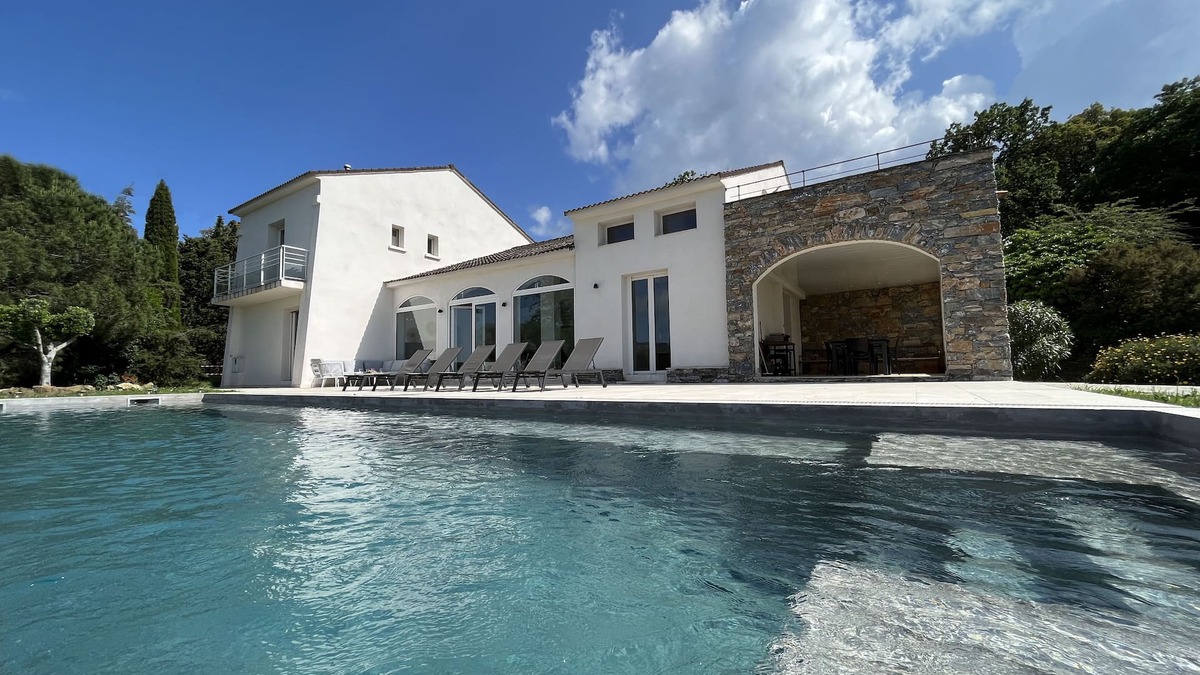 Vallecalle Villa | Villa Albitru - Domaine Romella - Private swimming pool and sauna - View of the Gulf of St Florent