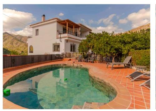 Guajar Faraguit House | Villa Alborada con Piscina