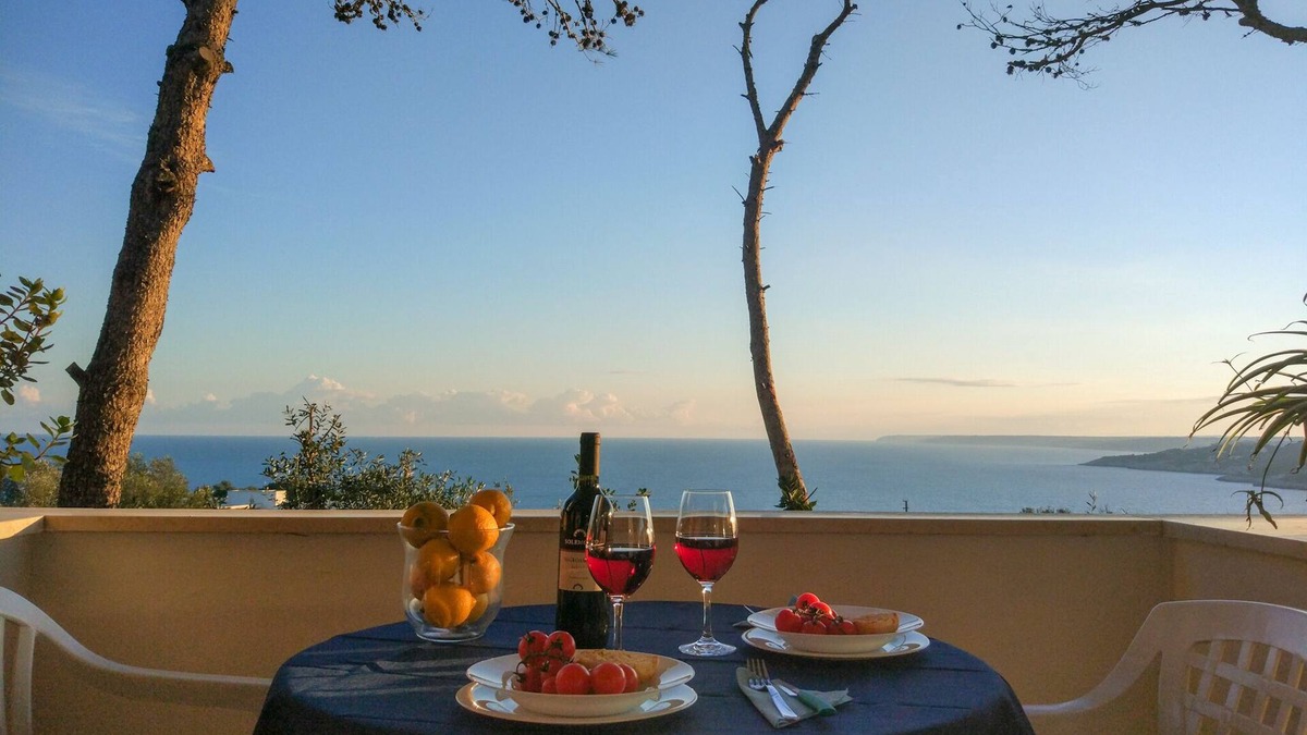 Santa Cesarea Terme Apartment | VILLA ALDA TWO ROOMS APARTMENT - Apartment with Enchanting View