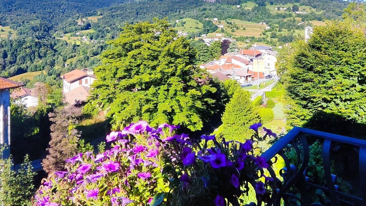 Centro Valle Intelvi House | Villa Alma B&B Lake Como