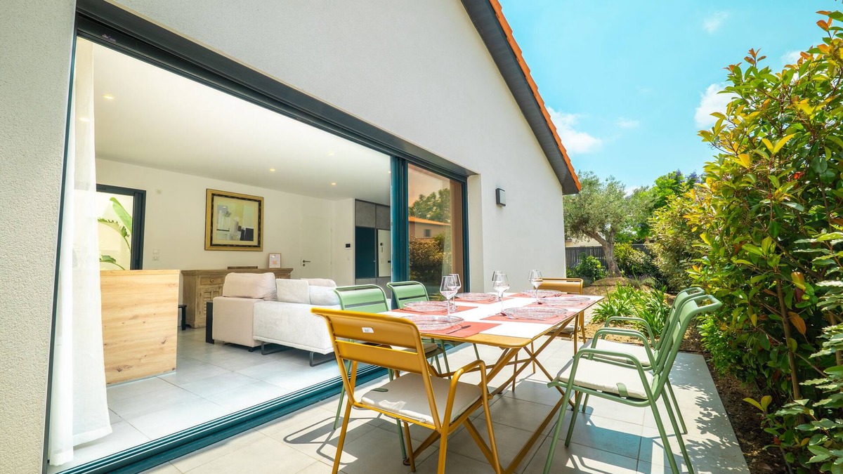 Perpignan Villa | Villa Amaris - special discount july and august - quiet - Upscale