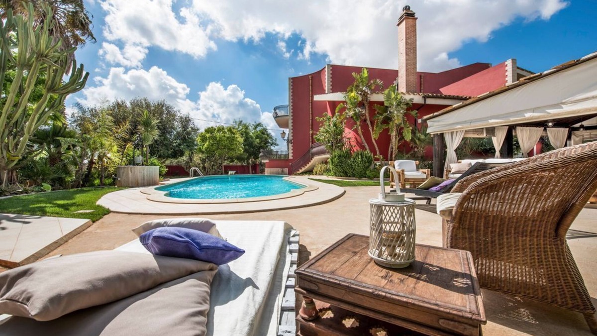Mazara del Vallo Villa | Villa Amina - Four Bedroom Villa, Sleeps 10