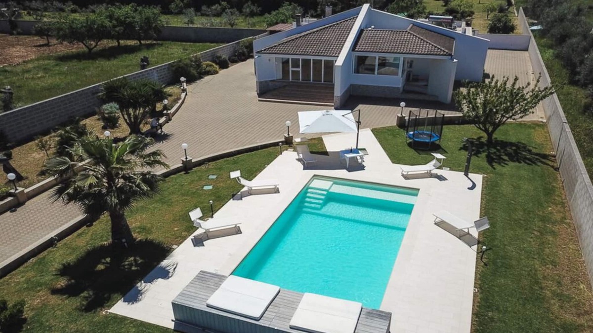 Pozzo Nuovo-Paradiso Villa | Villa among the Salento countryside, with a wonderful Pool, 9/10 beds