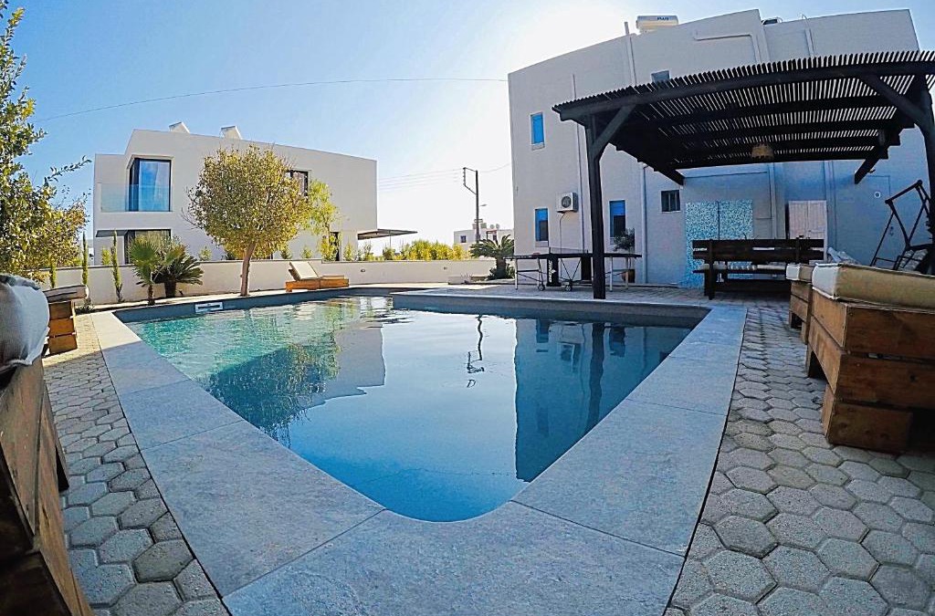 Pefkos Villa | Villa Amor