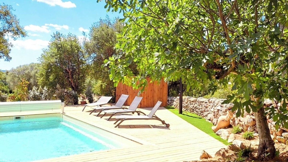 Porto-Vecchio Villa | Villa Ana Porto-Vecchio Sleeps 8 4 bedrooms Private heated pool