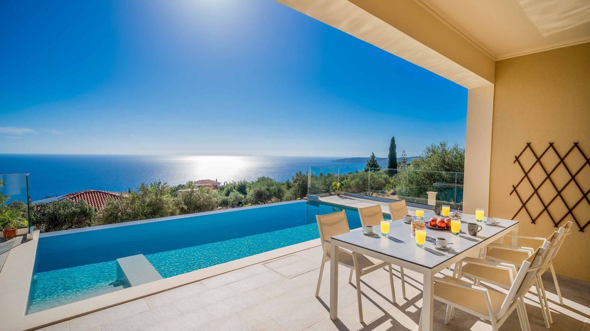 Vlachata Villa | Villa Andriana - Three Bedroom Villa, Sleeps 6