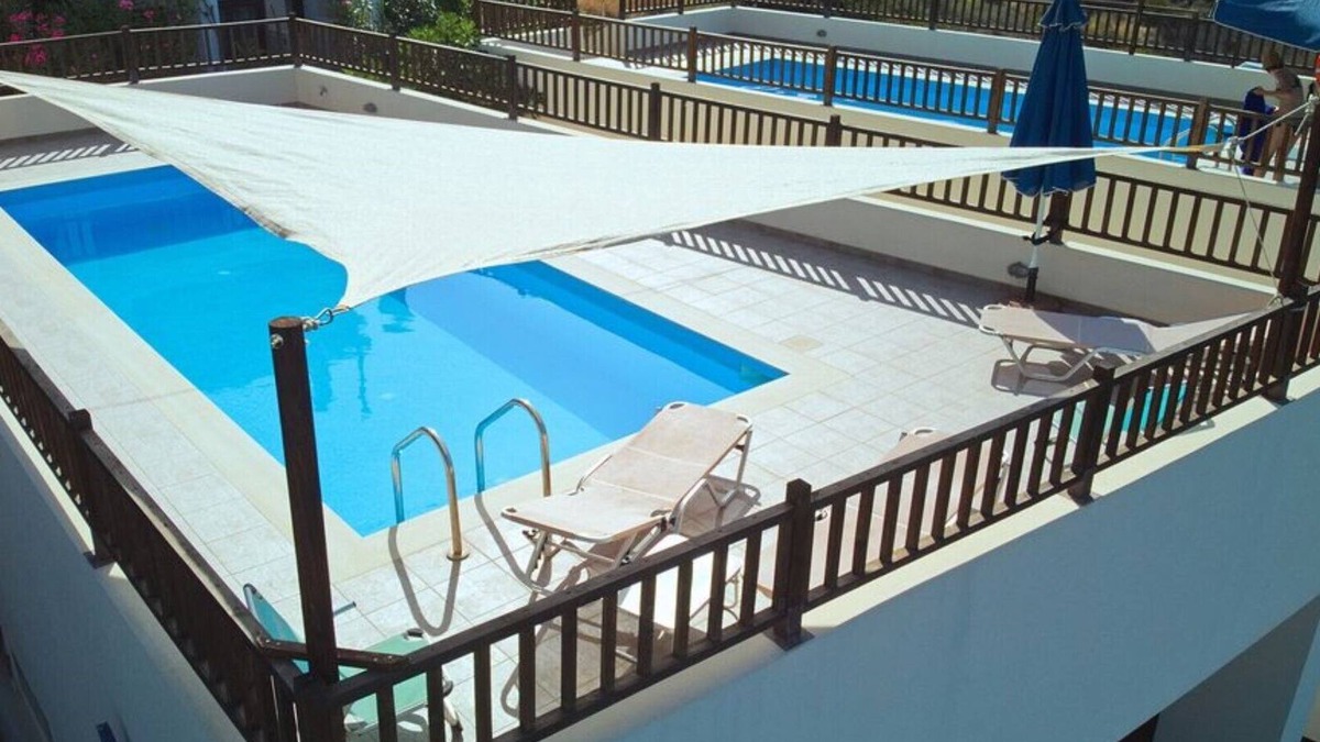 Mochlos House | Villa Anemos Spacious house on ocean front with private rooftop swimming pool,