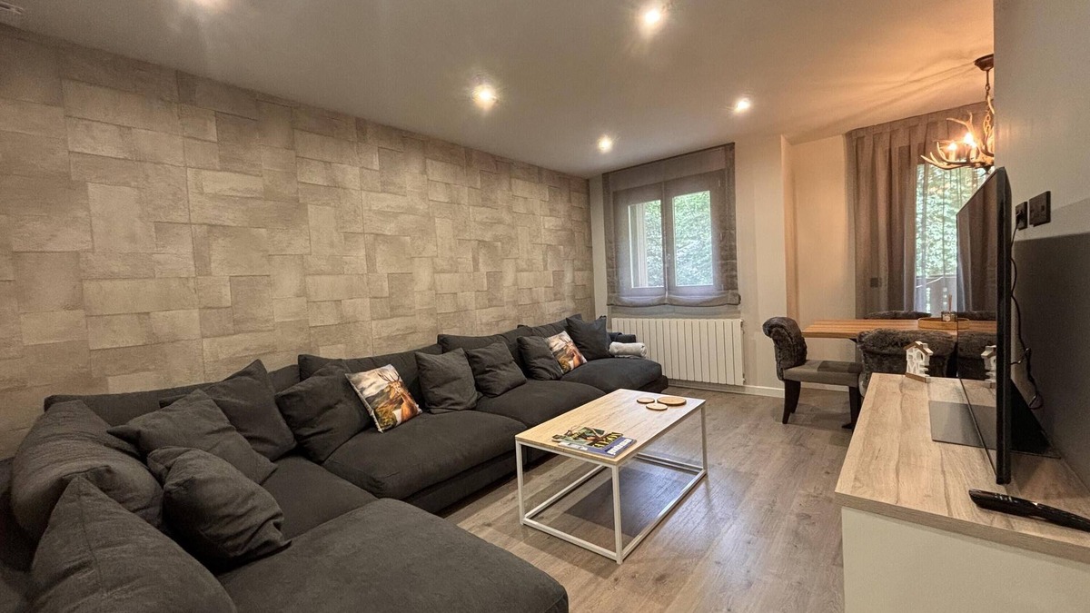 Benasque Apartment | Villa Aneto - Modern comfort in the heart of Benasque
