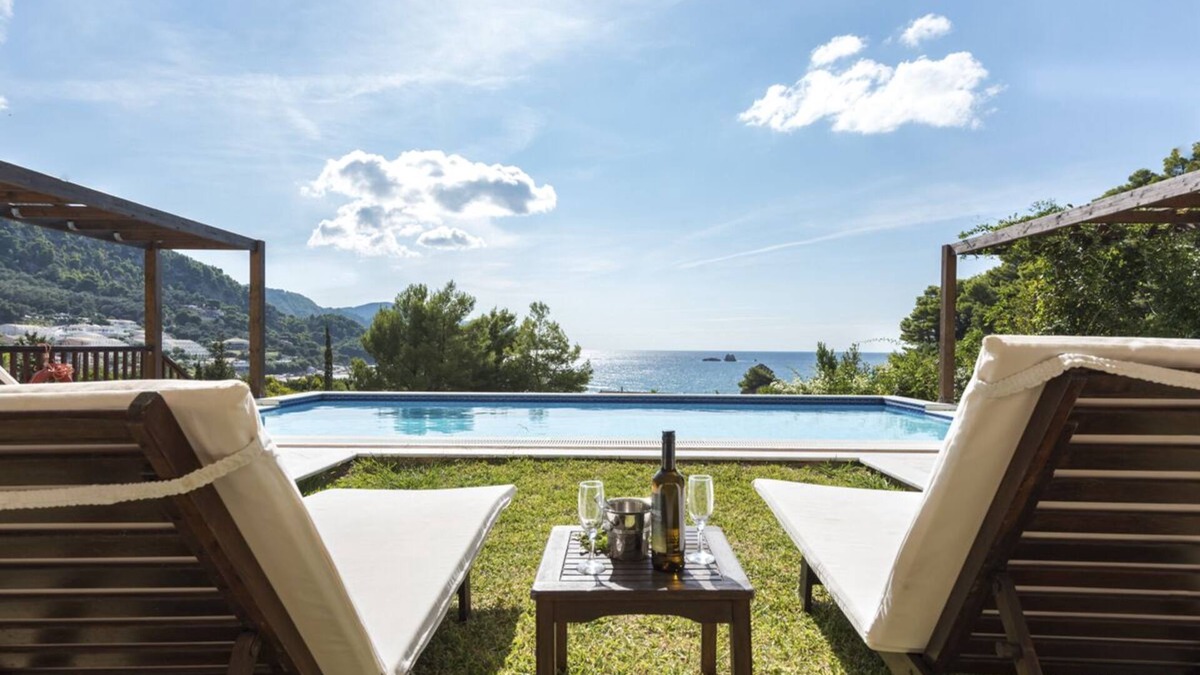 Pelekas Villa | Villa Angeliki - Two Bedroom Villa, Sleeps 4