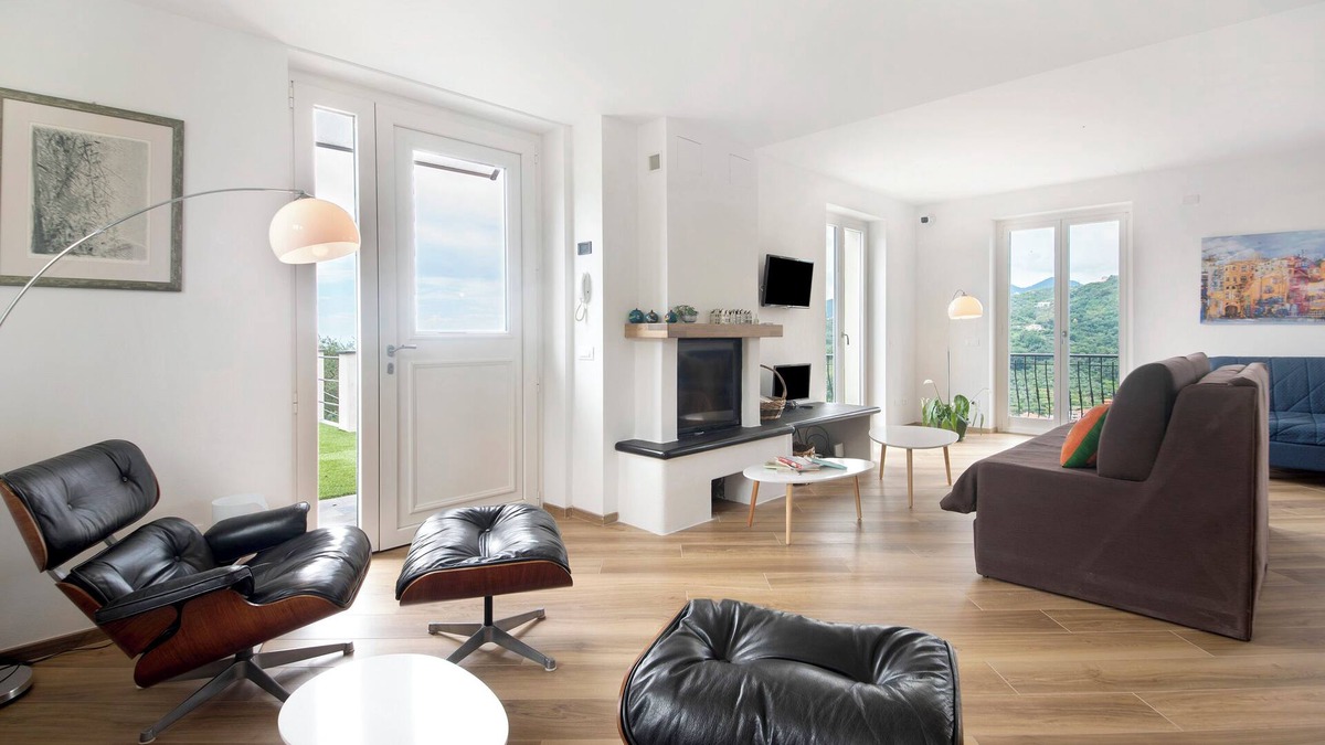 Rezza Villa | Villa 'Angelina' with Sea View, Wi-Fi and Air Conditioning