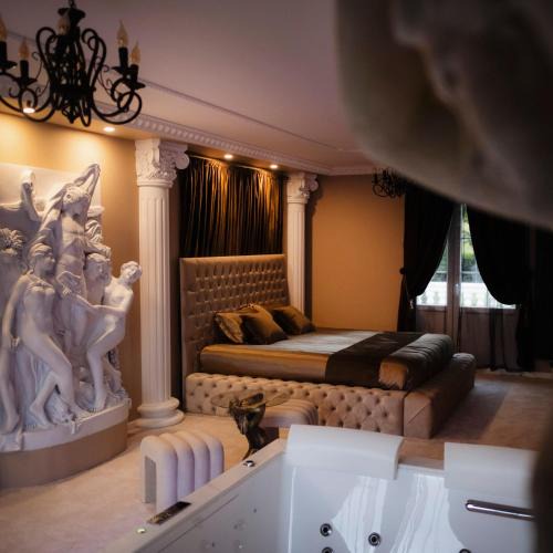 Veymerange Hotel | Villa-Aphrodia love room