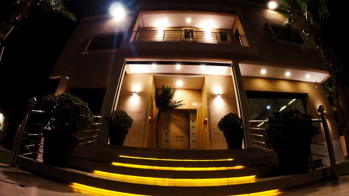 Menara House | Villa Arabic House Pool & SPA