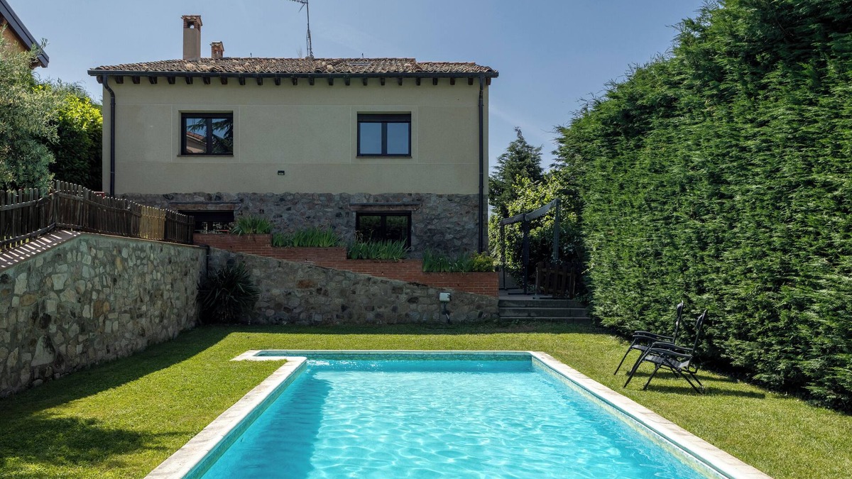 La Losa Villa | Villa 'Arboleda' with Mountain View, Private Pool and Wi-Fi