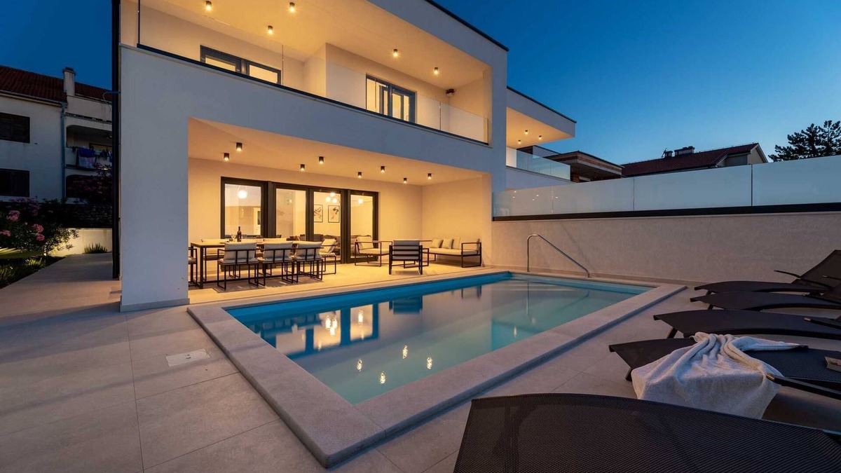 Klimno Villa | Villa Aria with heated pool & Seaview