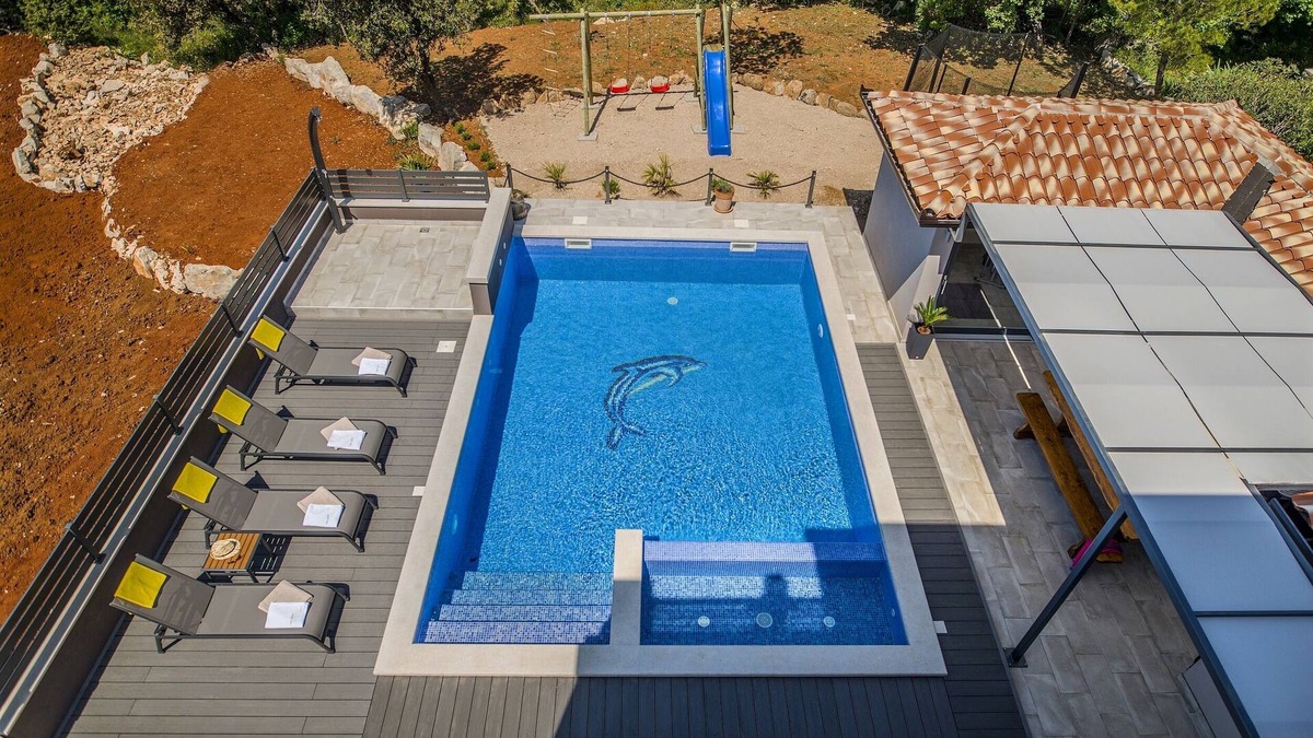 Viskovici Villa | Villa ART Viskovici