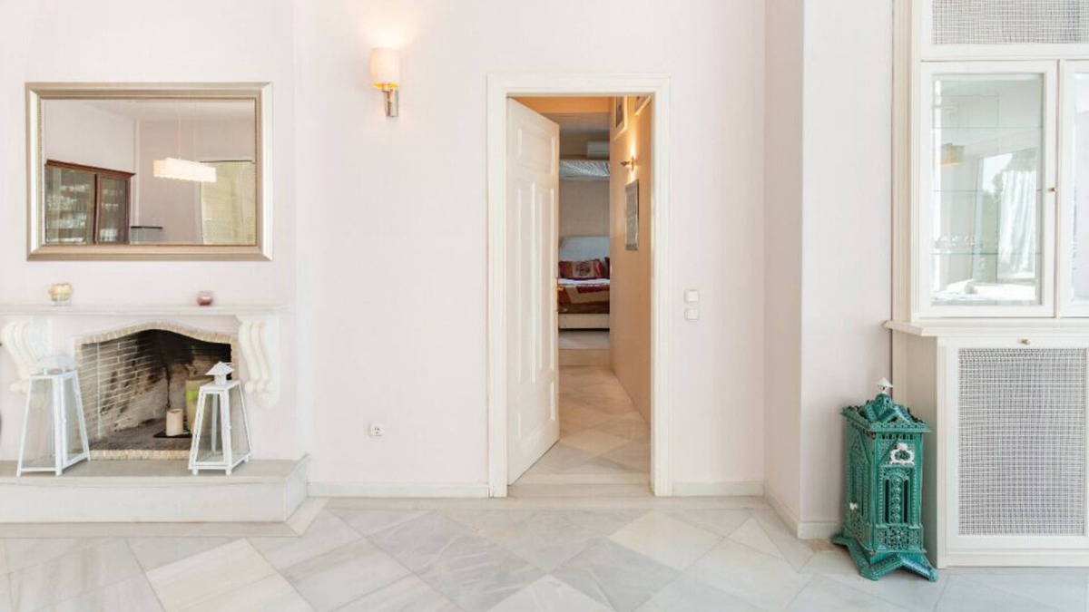 Vravrona Villa | Villa Artemis near Athens Airport