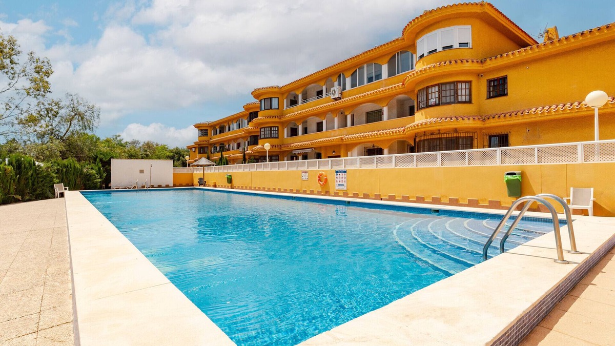 El Algar Apartment | Villa 'Artep' with Shared Pool, Wi-Fi and Air Conditioning