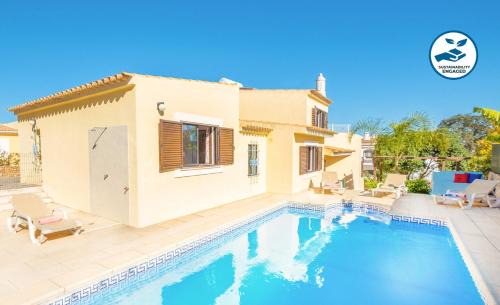 Patio Villa | Villa Aruba by Algarve Vacation