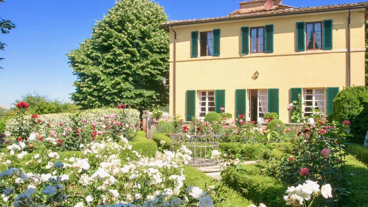 Siena Villa | VILLA ASCARA - Fifteen Bedroom Villa, Sleeps 30