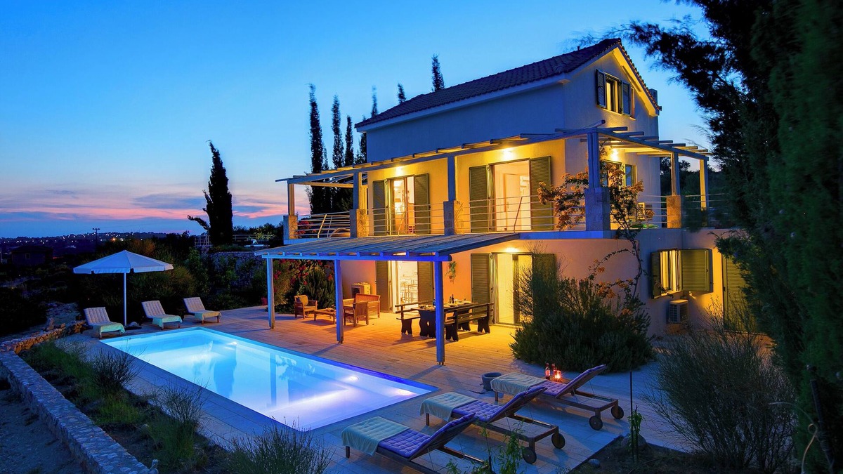 Karavados Villa | Villa 'Asterias Ideales Resort' with Sea View, Wi-Fi and Air Conditioning