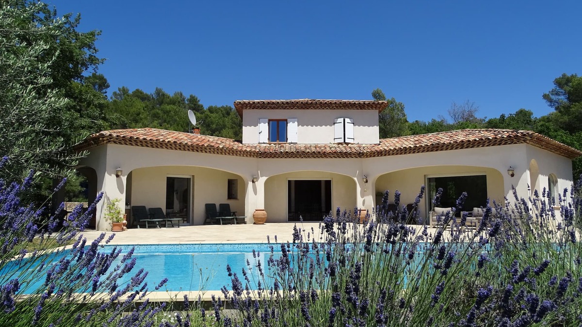 Meounes-les-Montrieux Villa | Villa au Petit Bonheur, 30 minutes from the sea