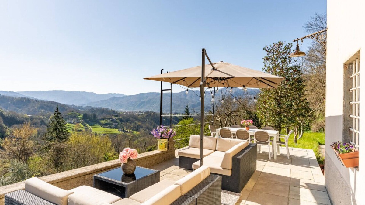 Mologno Villa | Villa Australis - Barga