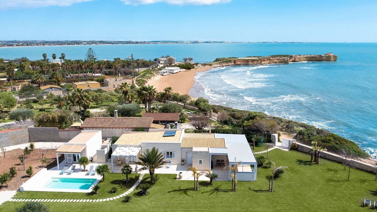 Santa Maria del Focallo Villa | Villa Azulea - Casa Di Natale ,Sicily