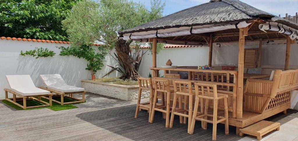 LʼAiguillon-sur-Mer Villa | Villa Bahia - ADRIAE Home