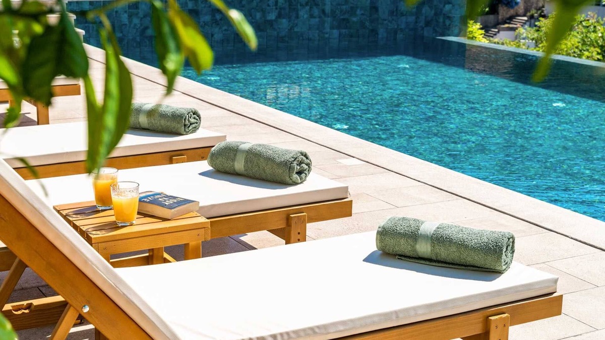 Molunat Villa | Villa Bay Breeze with Infinity Pool